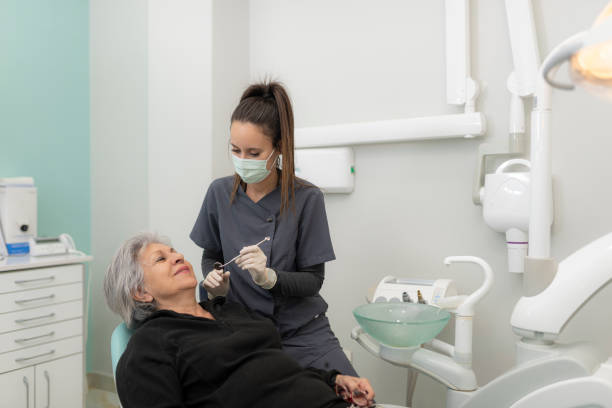 Best Urgent Tooth Repair  in Tampa, FL